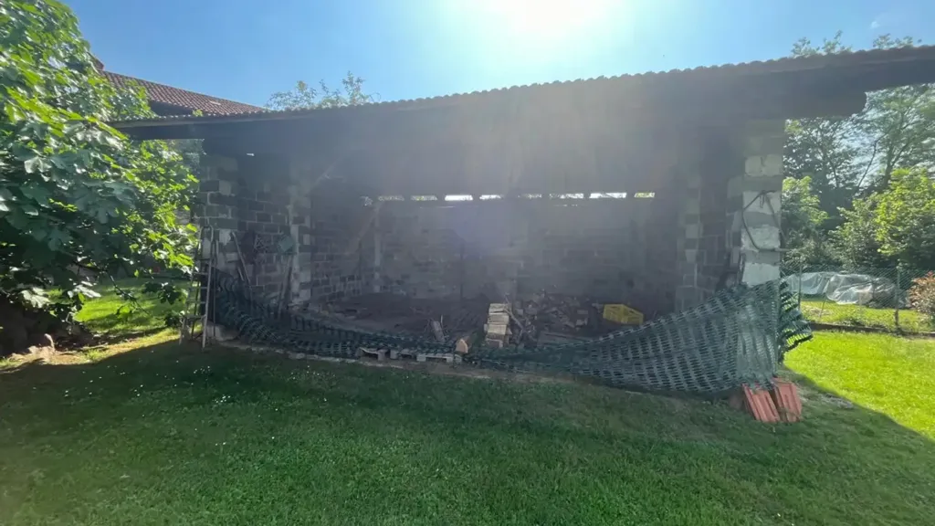 Aed - Terraced House with Garden in Barbania