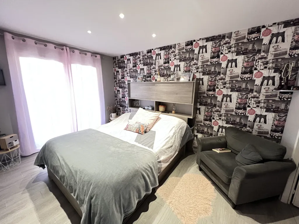 Chambres - Villa de Plain Pied avec Piscine à 10 min de Montluçon