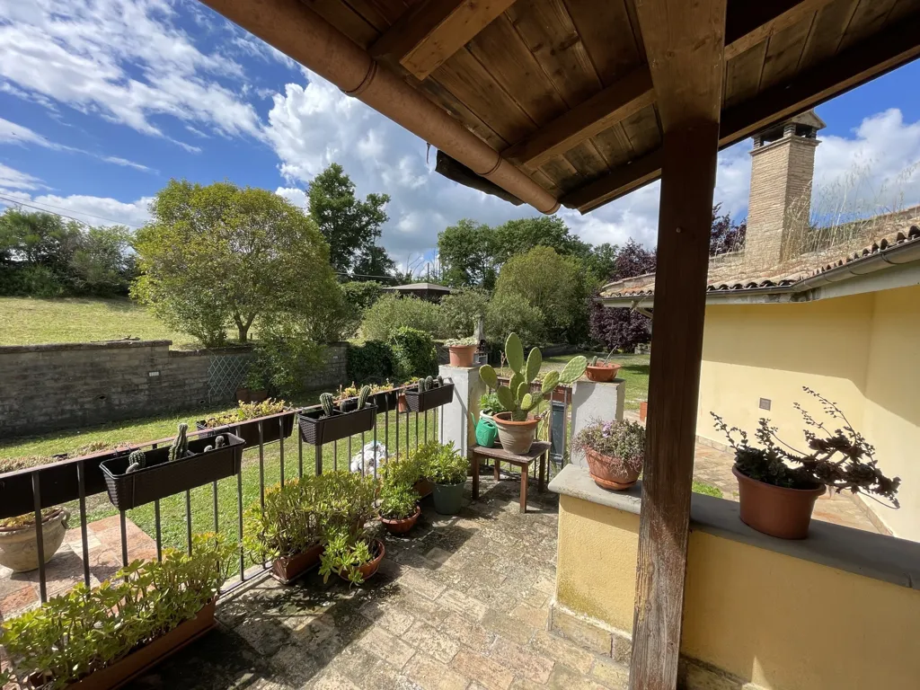 Terrasse - Villa with Private Park in Campagnano di Roma