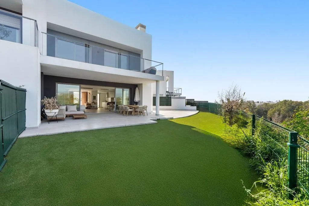Aed - Luxury Villa with Pools in San Pedro de Alcántara