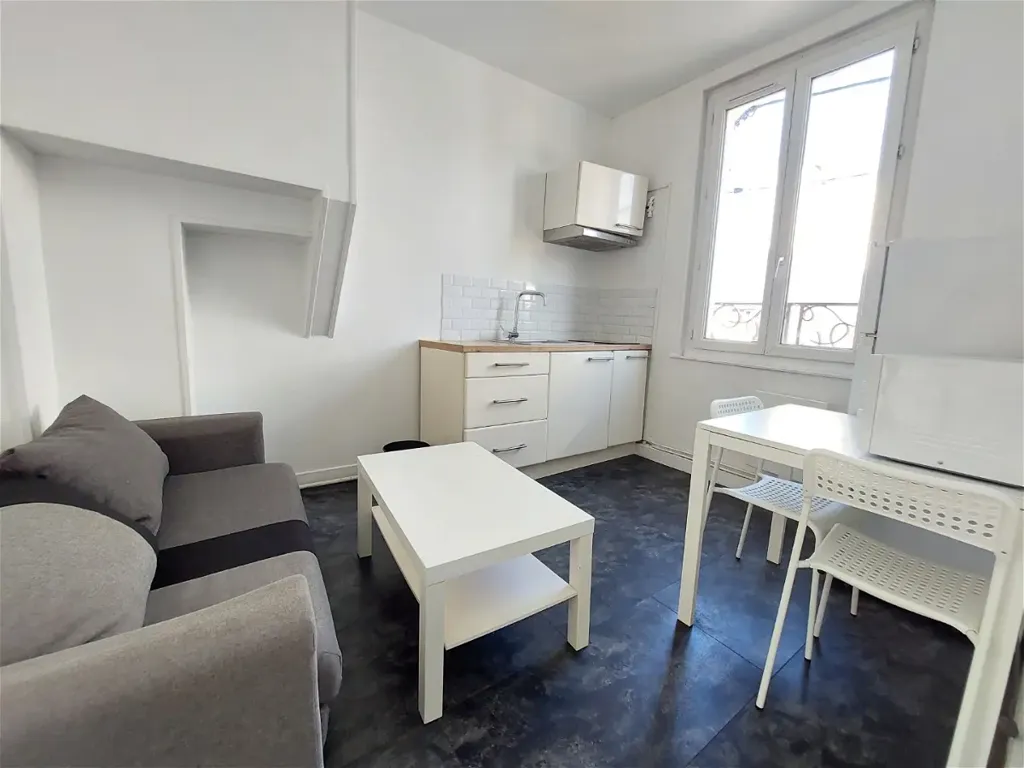 Séjour - Appartement Meublé 2 Pièces au Havre
