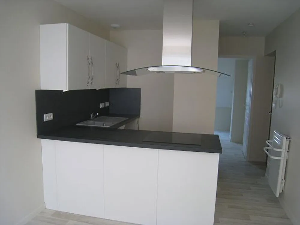 Cuisine - Appartement F1bis avec Cuisine Équipée à Orléans Pasteur