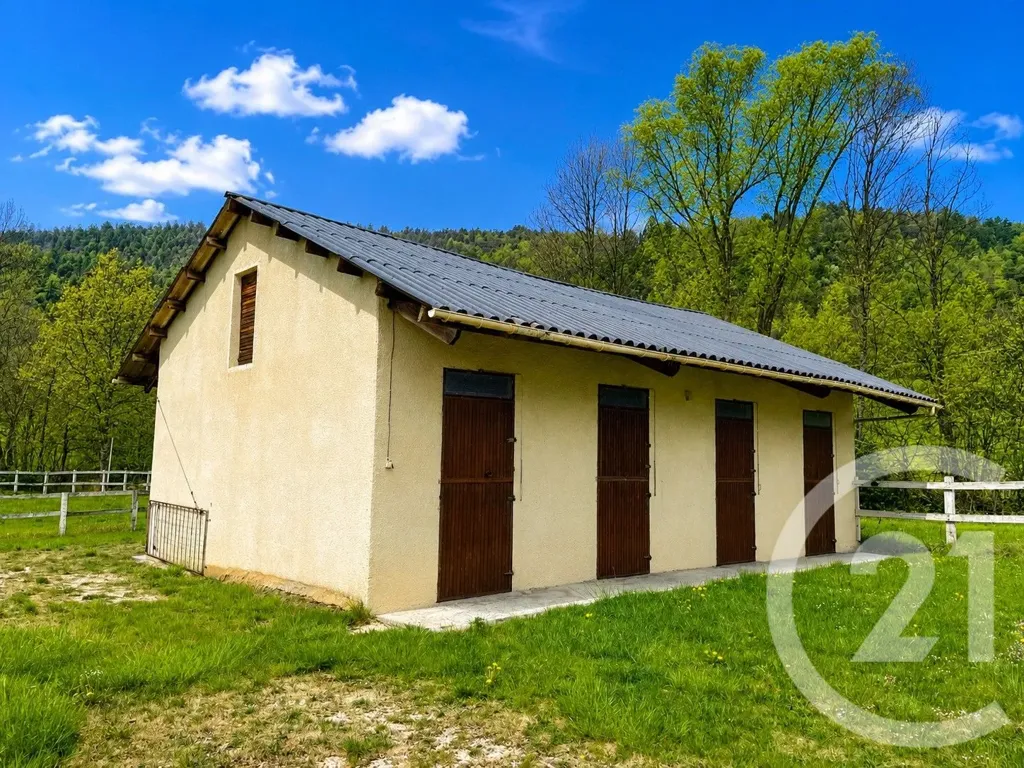 Außenansicht - 10-Room House with Equestrian Facilities in Clumanc