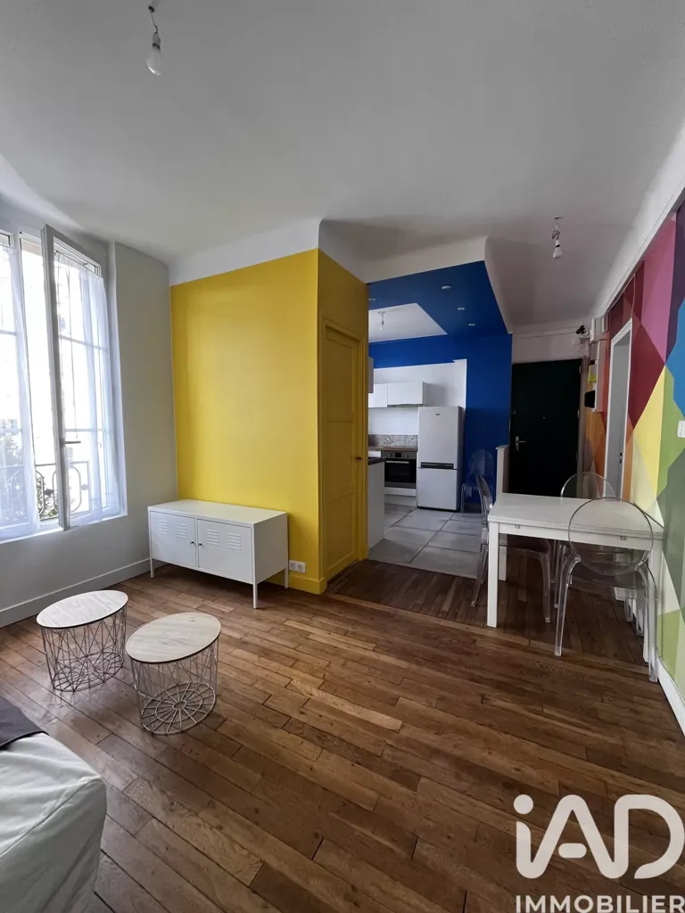 Living Room - Bright Apartment with East-West View in Le Mans