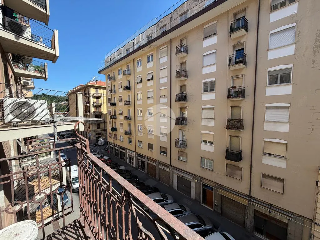Balcone - Central Apartment with Balcony in La Spezia