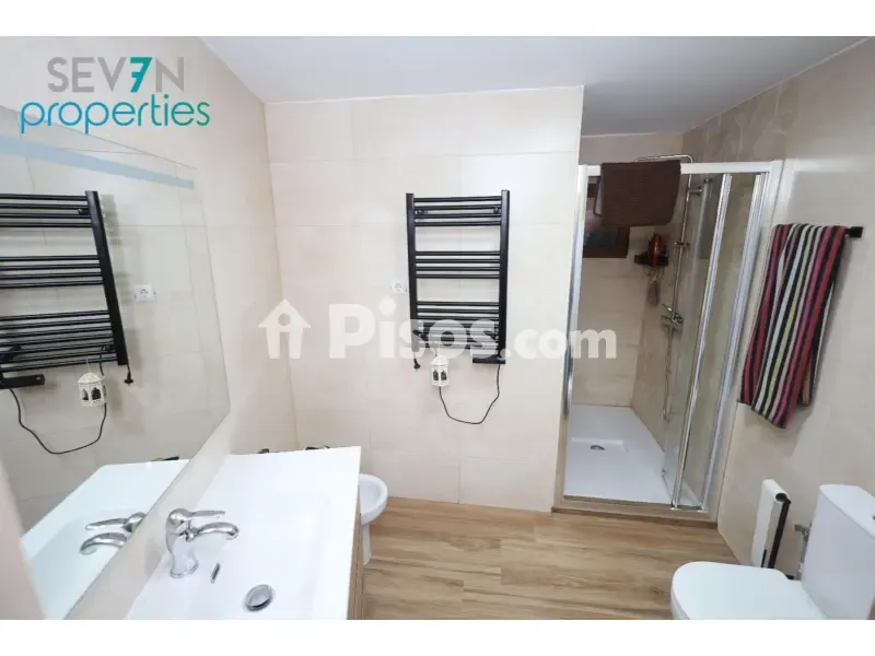 Salles de bain - Fully Renovated Adosada with Private Pool in Méntrida