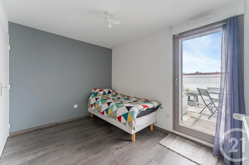 Chambres - Appartement T4 avec Toit Terrasse à Saint-Priest
