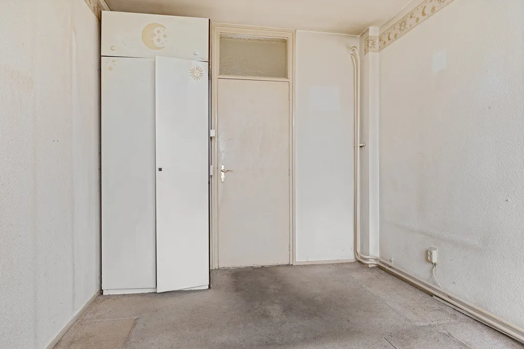 Toad - Top Floor Flat with Balconies in Apeldoorn
