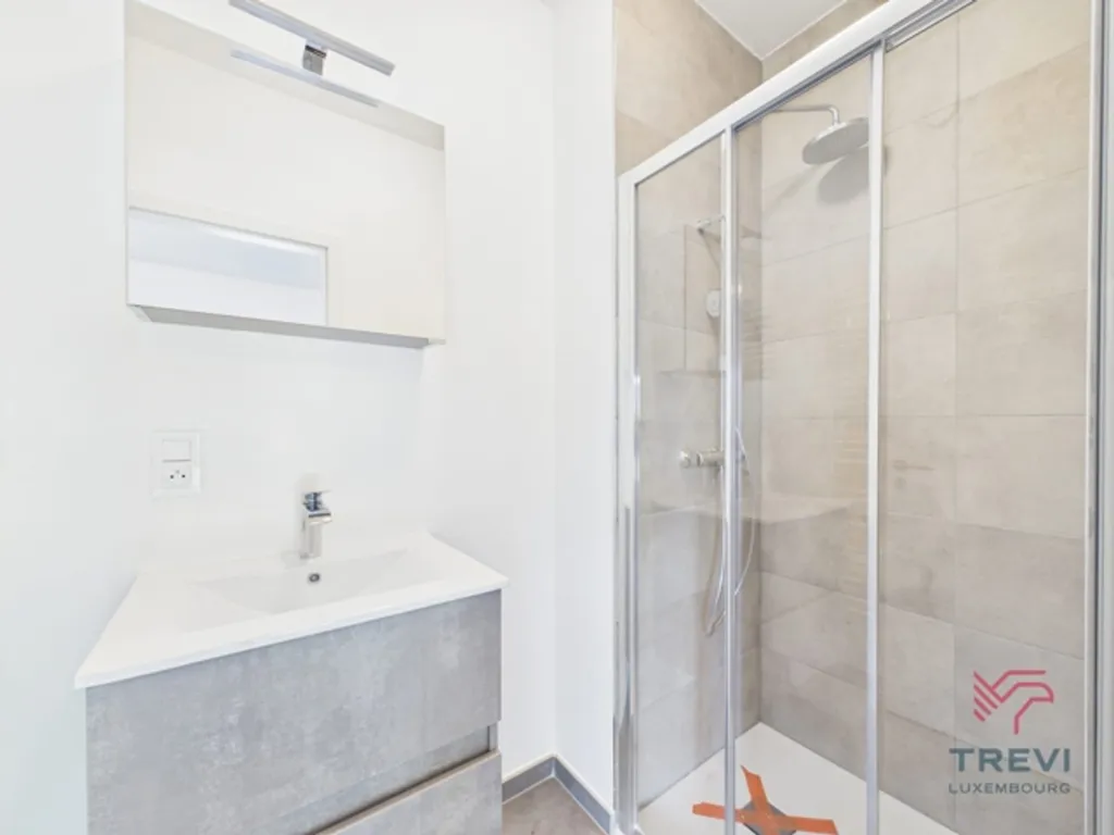 Salles de bain - Studio Neuf avec Terrasse à Arlon