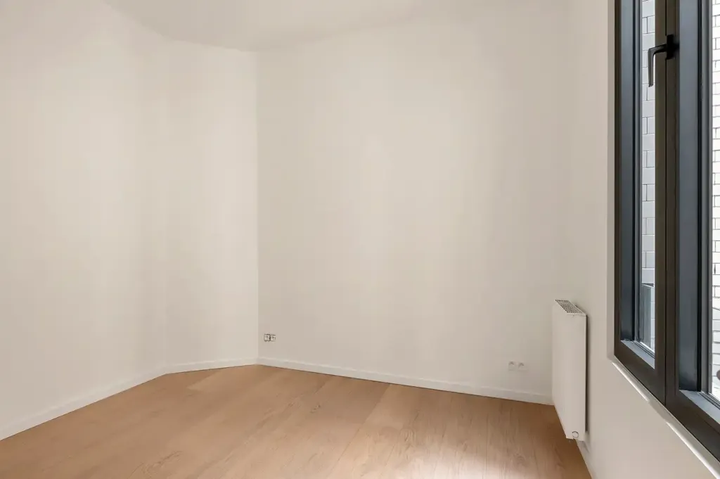 Pièces - Appartement Rénové avec Terrasse au Cœur d'Anvers