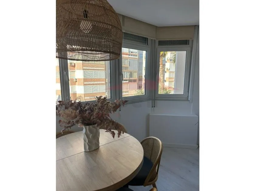 Salle à manger - Modern Apartment with Pool in Torre del Mar