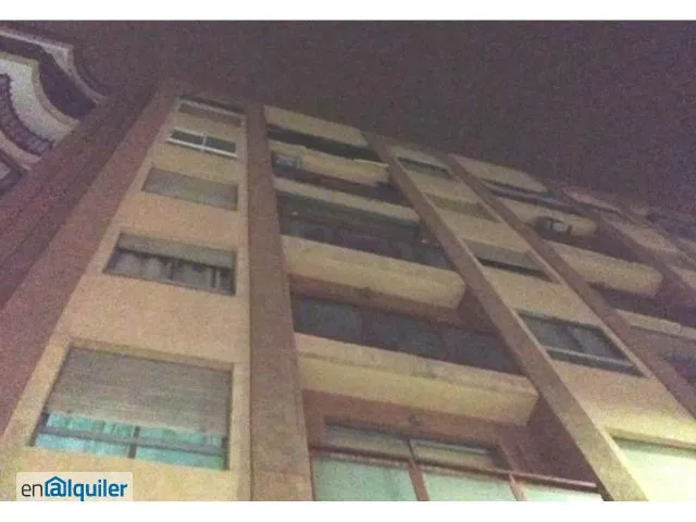 Extérieur - Modern Flat with Balcony in City Centre