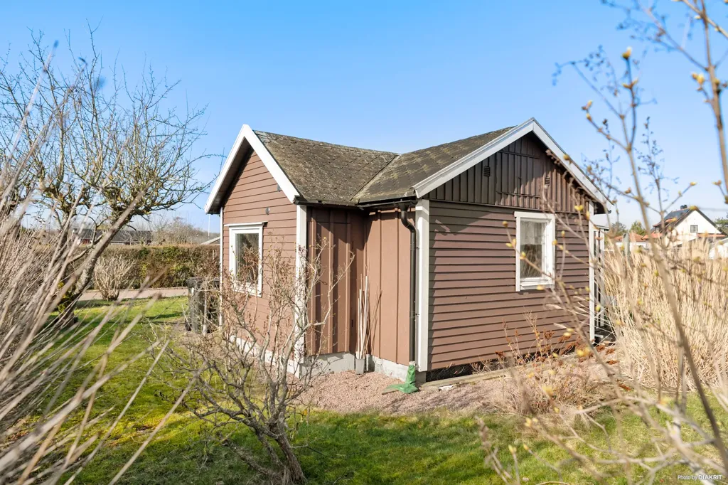 Välivaade - Cottage with Garden in Stenbockens Sommarby, Helsingborg