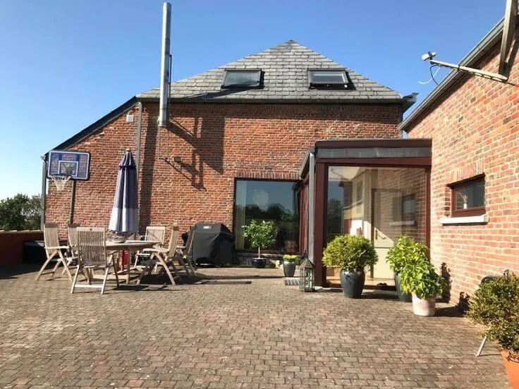 Terrass - Renovated Farmhouse with Terrace in Gottignies