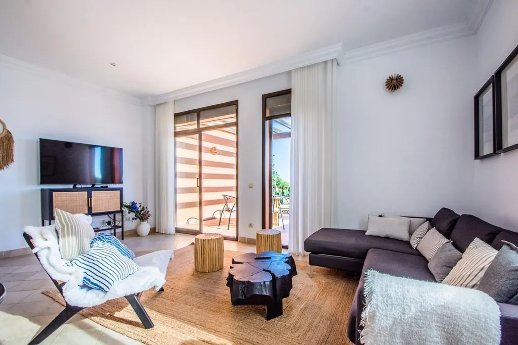 Séjour - Beachfront Penthouse with Jacuzzi in Estepona