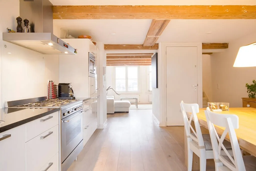 Cocina - Charming Canal View Apartment in Amsterdam