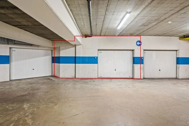 Garaaž - House in Turnhout, 2300