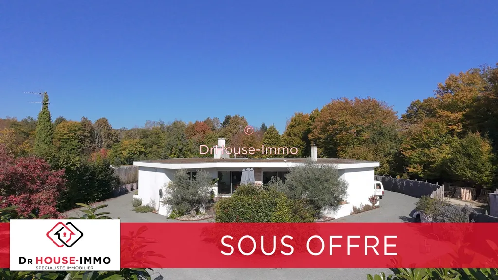 Extérieur - Maison d'Architecte avec Piscine à Trelissac