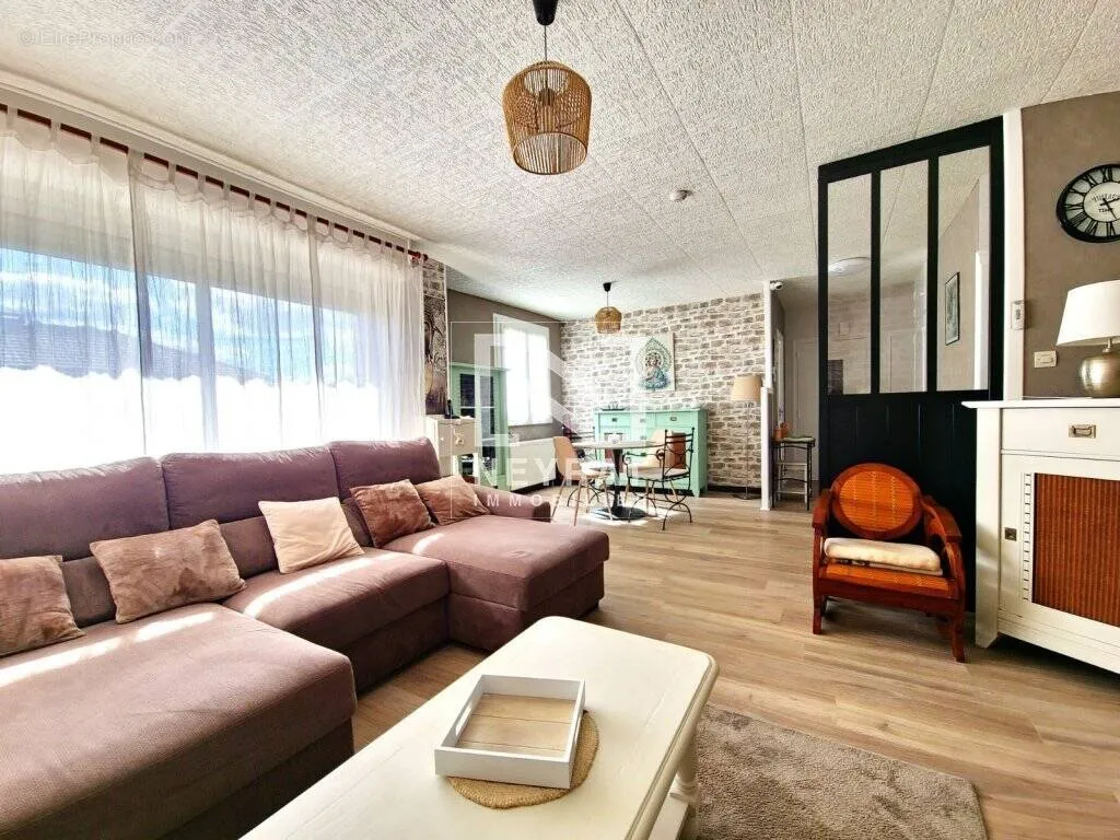 living_room