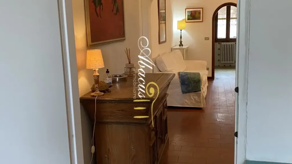 Hallway - Historic Apartment with Piazza View in Florence