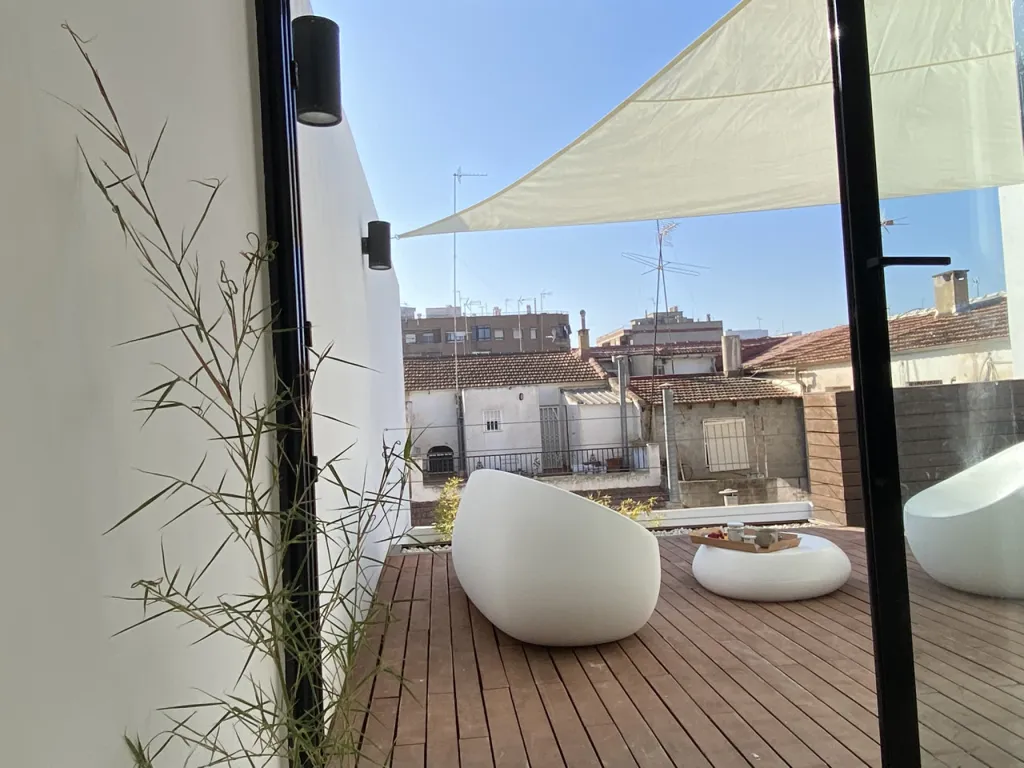 Terrasse - Architect-Designed House with Studio in Almoradí