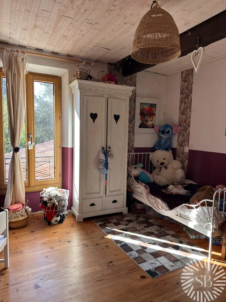 Bedrooms - Authentic Mas with Large Garden in Noves