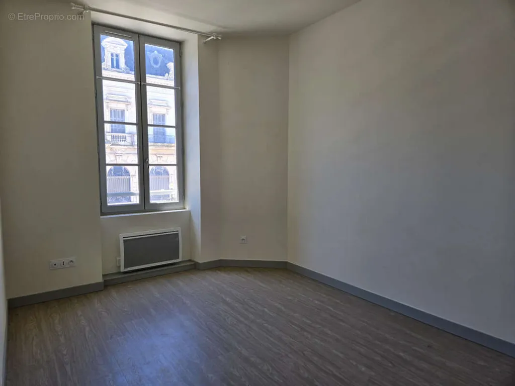 Stanze - Duplex with West Exposure in City Centre