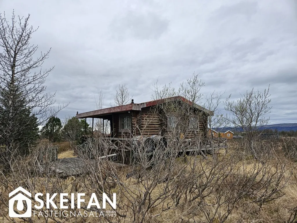 Extérieur - Timber Cabin with Workshop in Hraunborgir