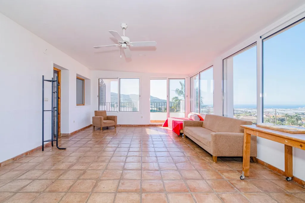 Elutuba - Detached House with Sea View in Motril