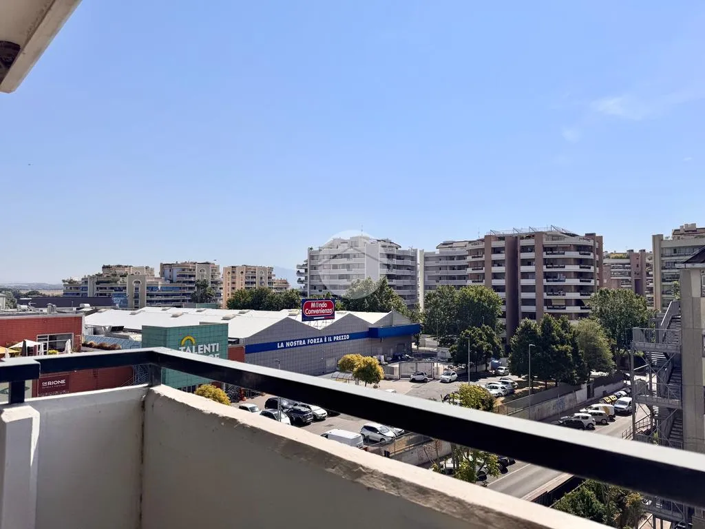 Balcone - Modern 2-Bedroom in Talenti, Rome