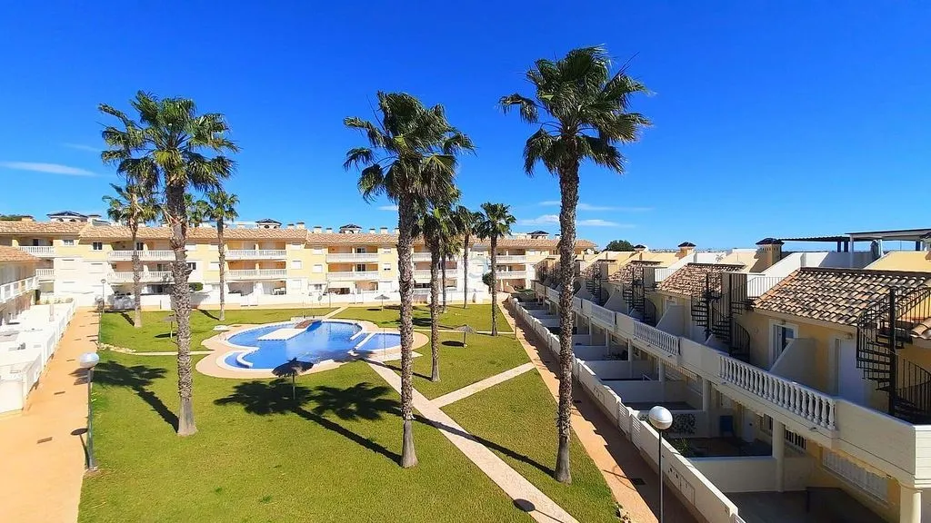 Piscine - Semi-detached House with Pool in Lomas de Cabo Roig