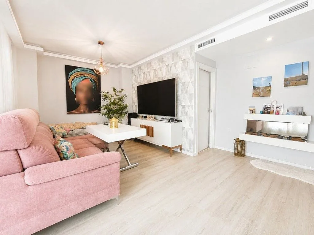 Séjour - Semi-New Apartment with Pool in Poniente-Norte