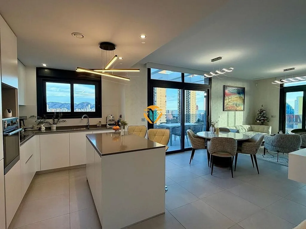 Kitchen - Apartment with Pool and Terrace in Benidorm
