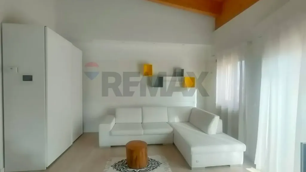 Elutuba - Modern Apartment with Balcony in Scoppito