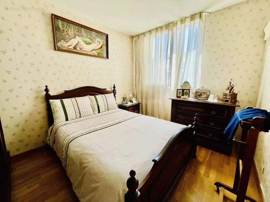 Magamistoad - 4-Piece Apartment with West Terrace in Grenoble