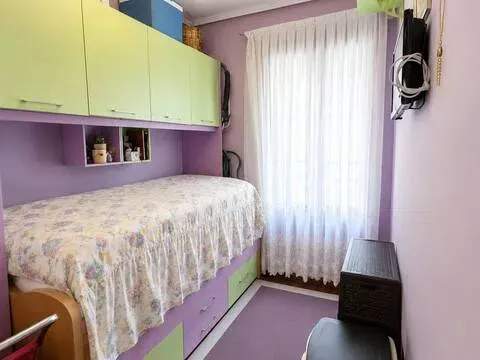 Magamistoad - Bright Apartment with Balcony in Bilbao