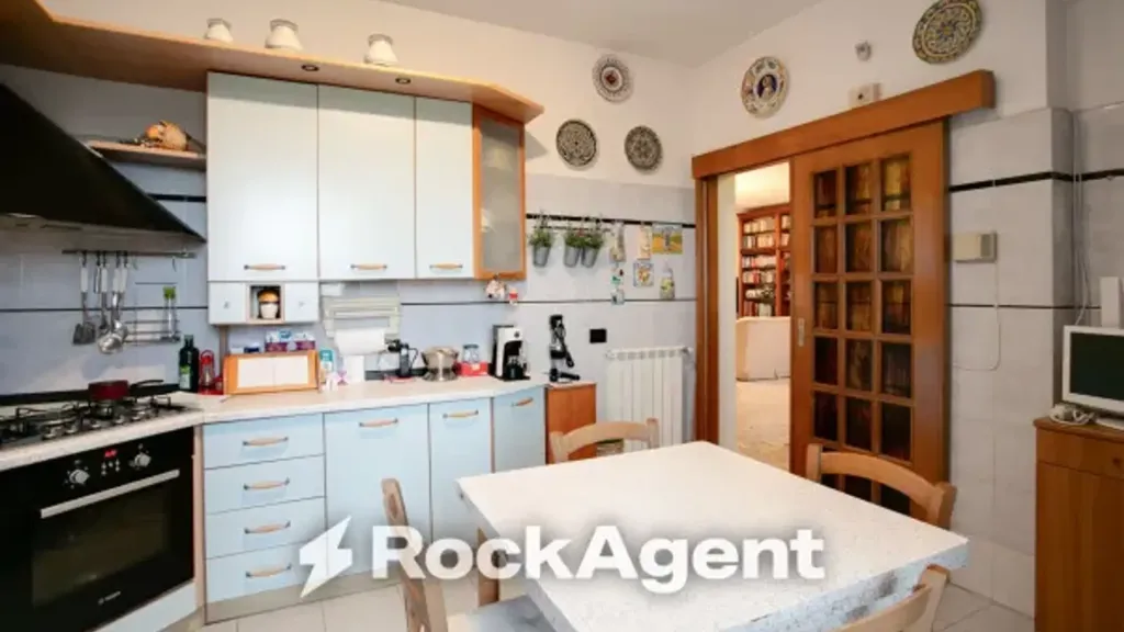 Cuisine - Panoramic Penthouse in Rome
