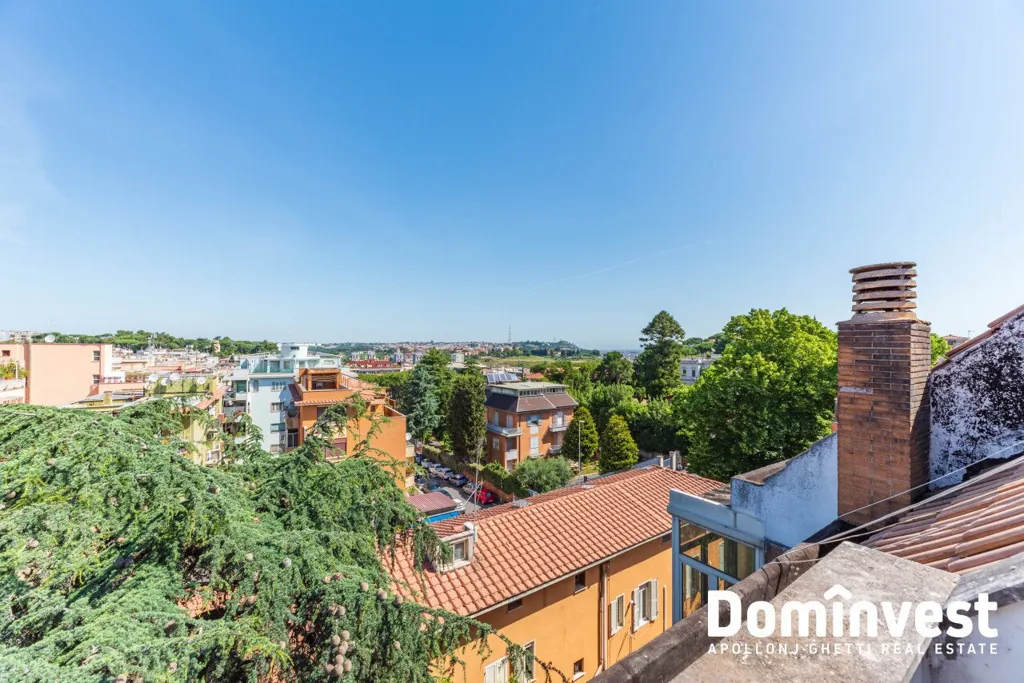 Terrass - Attico with Panoramic Terrace in Via Aurelia
