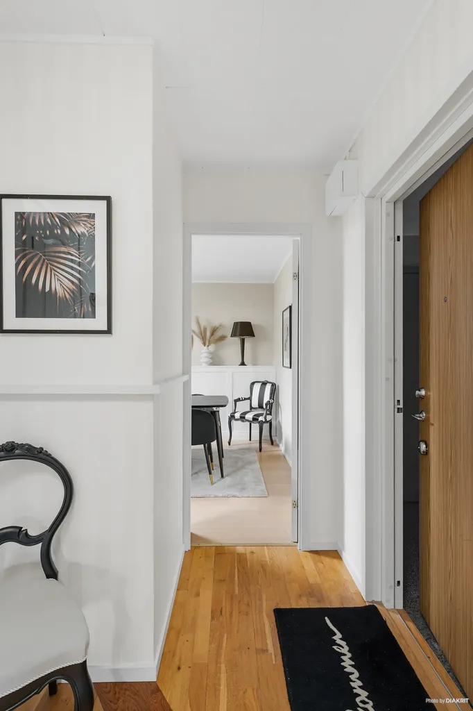 Esik - Charming Loft with Balcony in Borås