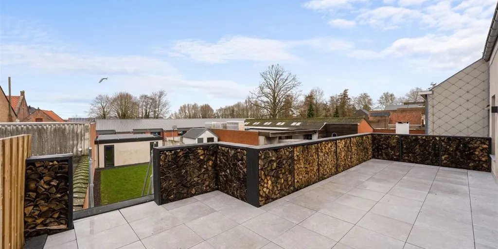 Terrasse - Appartement Duplex avec Terrasse à Oostrozebeke