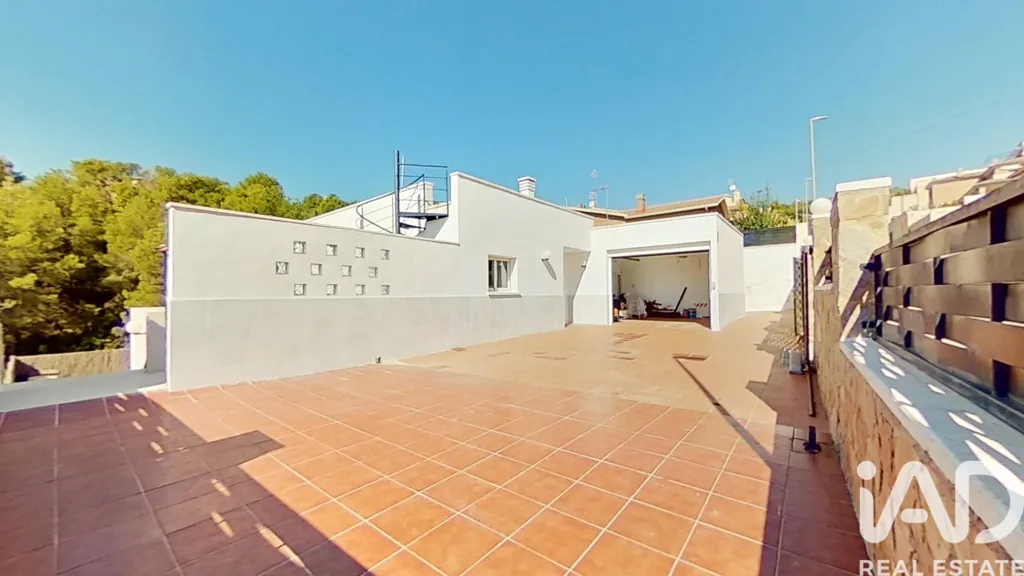 Terrass - Independent House with Pool in Roda de Barà