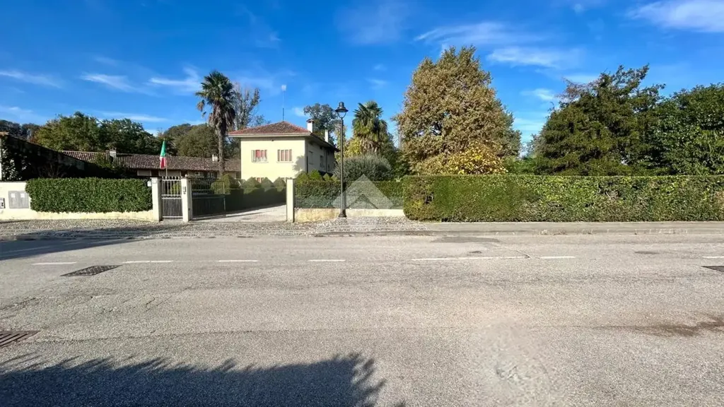 Välivaade - Historic Villa with Garden in Codroipo