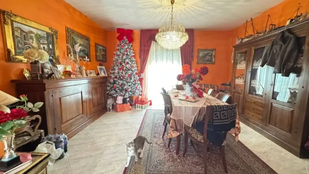 Dining Room - Spacious Apartment with Balcony in Giugliano