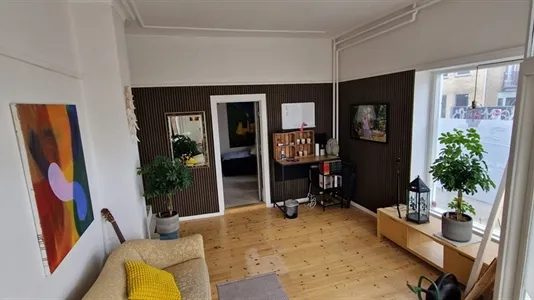 Living Room - Clinic with Corner Entrance in Valby