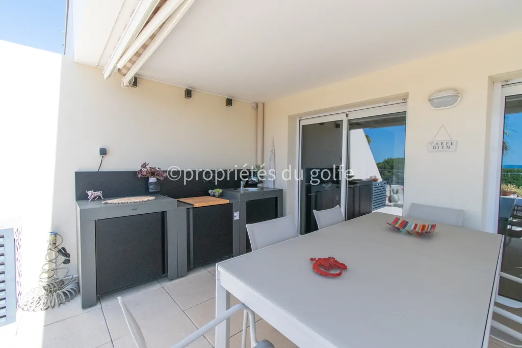 Terrace - Luxury Apartment with Sea View in Sète