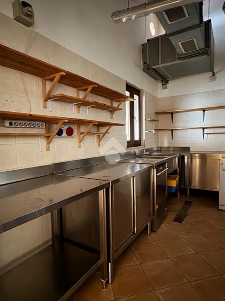 Kitchen - Independent House with Restaurant in Venafro