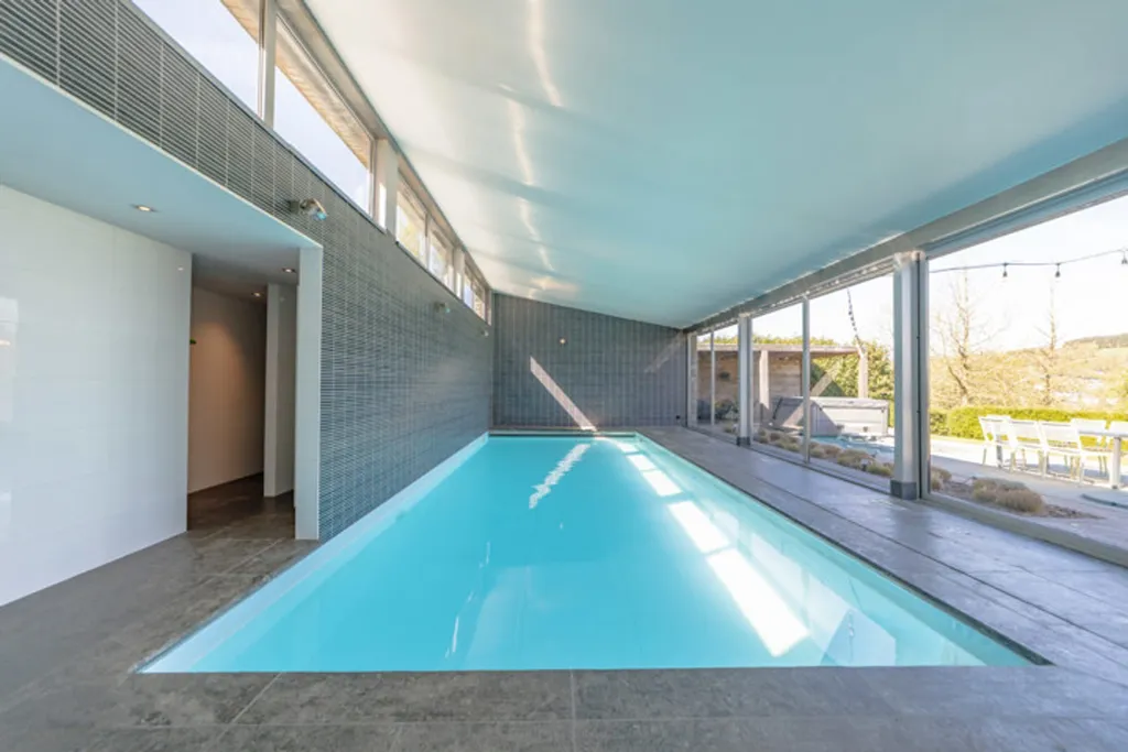 Gîte avec Vue Imprenable et Espace Wellness à Stavelot