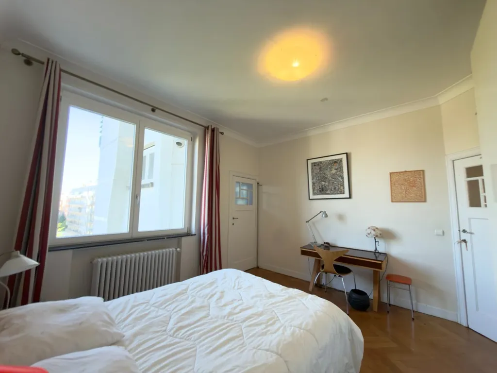 Chambres - Appartement Meublé avec Terrasse à Schaerbeek