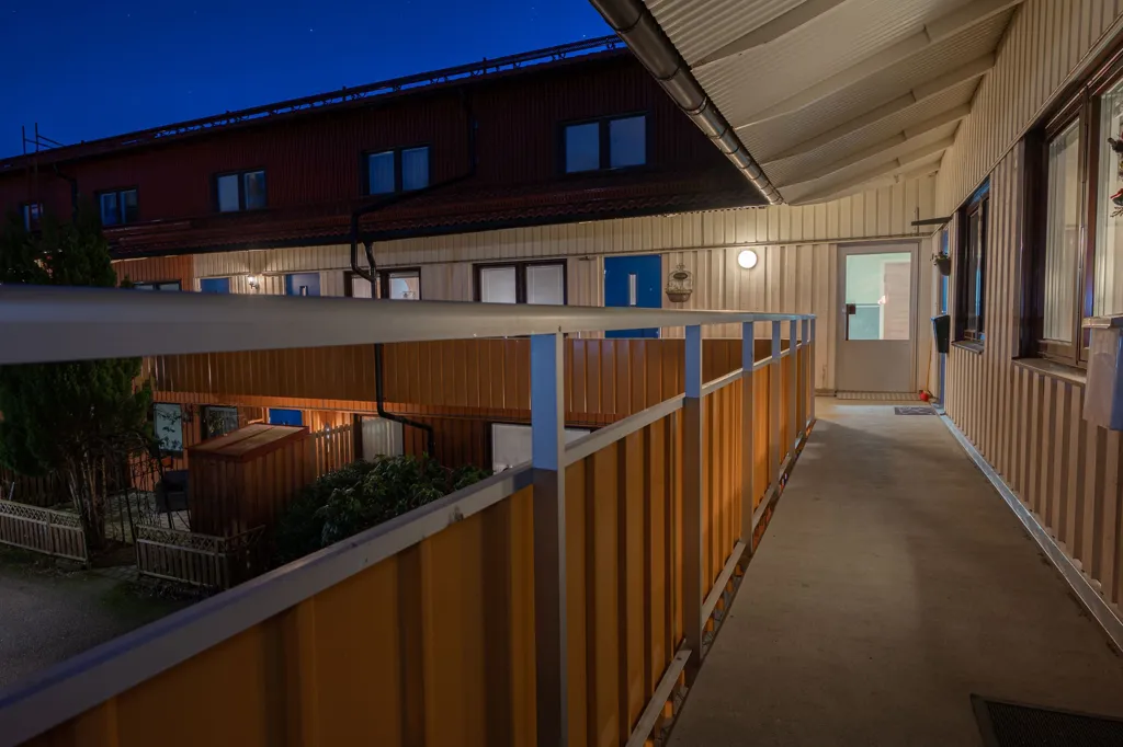 Balcone - Modern Flat with Balcony in Vindfället