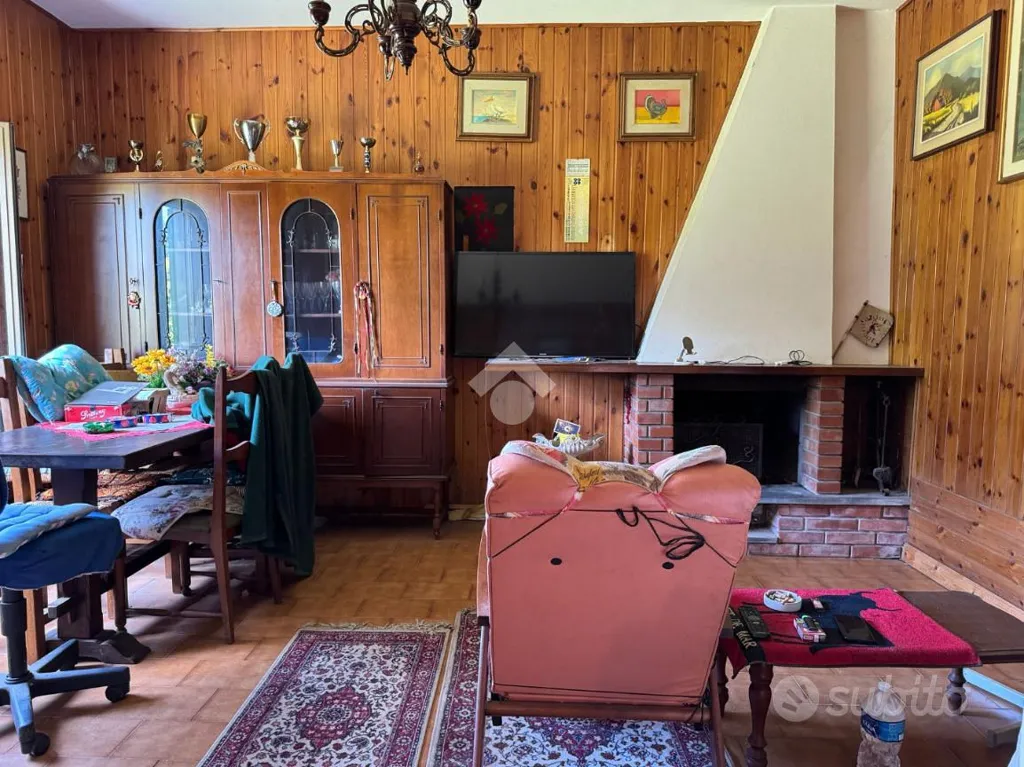 Elutuba - Rustic House with Olive Grove in Buggiano
